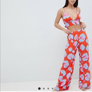 HOT COLOR!! Asos wide leg pants